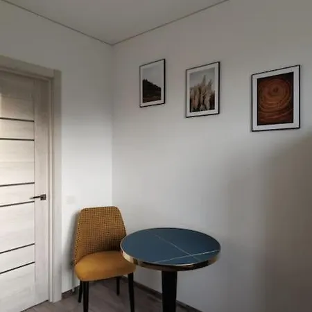 Apartment Modern And Cozy